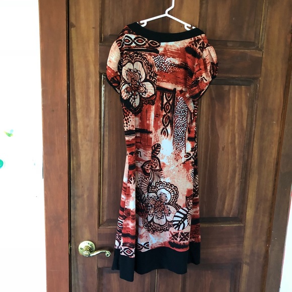 Dress - Picture 4 of 4